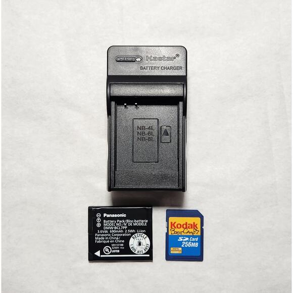 Panasonic LUMIX DMC-SZ3 Tested 16.1 MP Digital Camera With Accessories Pre-owned - Picture 10 of 12